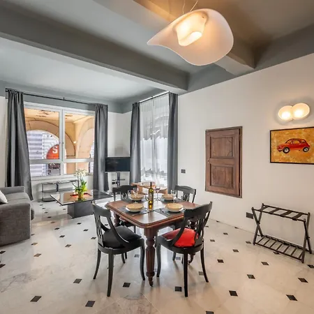 Apartment Giada Luxury In Centre Genoa
