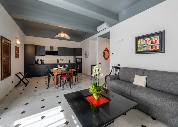 Giada Luxury In Centre * Genova